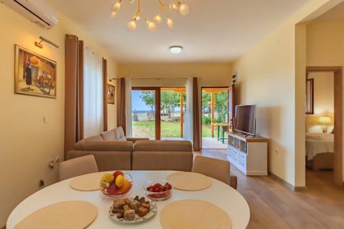 Holiday Home Sea