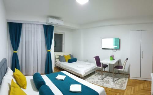 Front Beach Exclusive Apartments