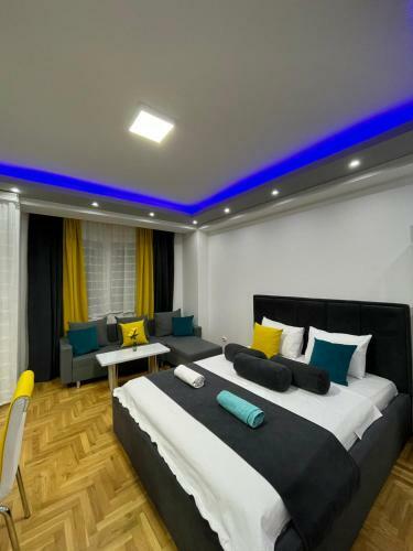 Front Beach Exclusive Apartments