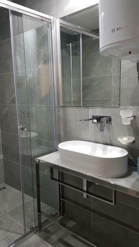 Ars Square Apartments