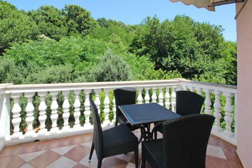 Hostal Apartments Alex