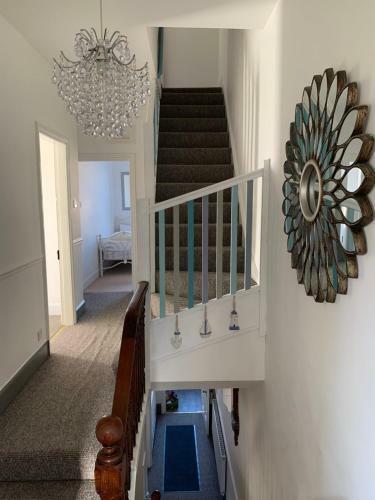 Seashell House With Sea Views And Free Gym Pool Pass