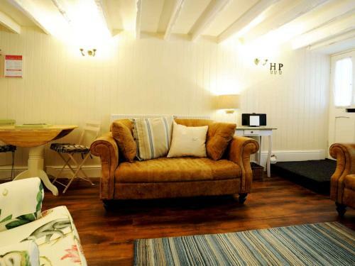 Pass The Keys Cosy 2 Bed, 2 Bath In Rural Lake District