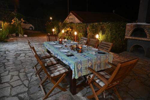 Kalavrita Winter Retreat - Homely Spacious Chalet