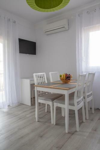 Apartmani Dina