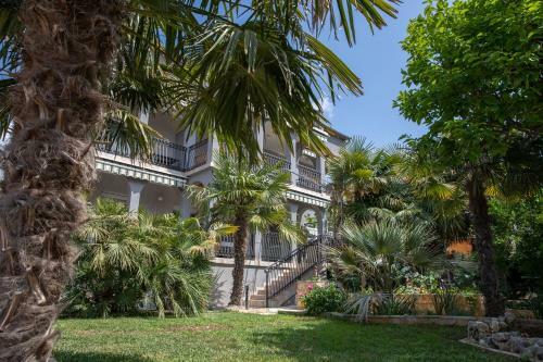 Apartmani Dina