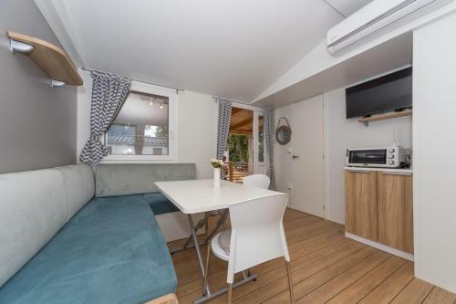 Mobile Homes Crystal Camp Soline