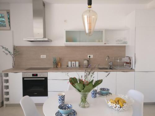 1 Bed Large Apartment Pool Ivy House - Tivat