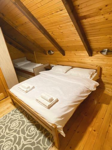 Vila Montenegro Piva 1