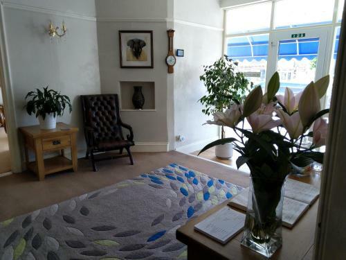 Hostal Capri Guest House