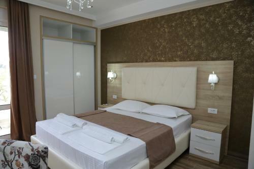 Hotel Metropolis