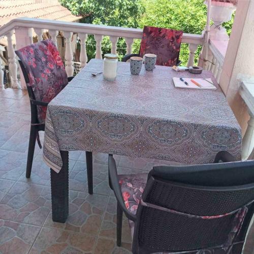 Hostal Polimac Haus