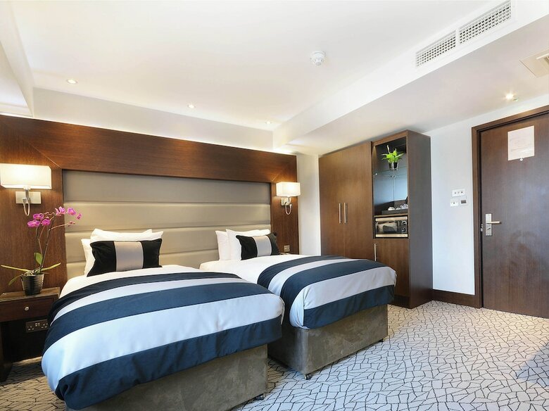 Hotel Park Grand Paddington Court