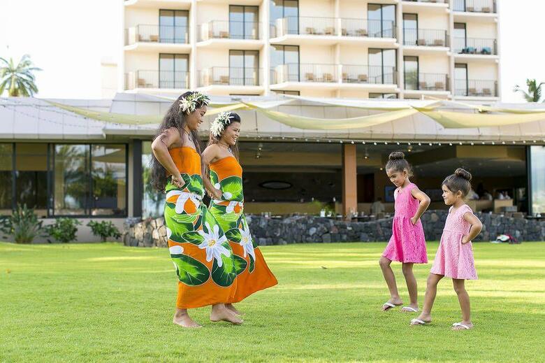 Hotel Courtyard By Marriott King Kamehameha's Kona Beach