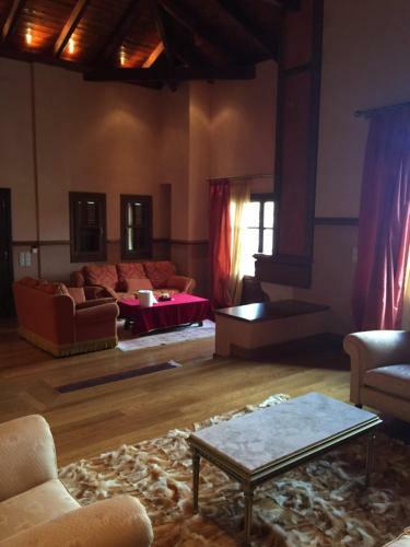 Villa Emargina