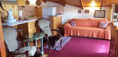 Apartamento Arachova Houses-sofita