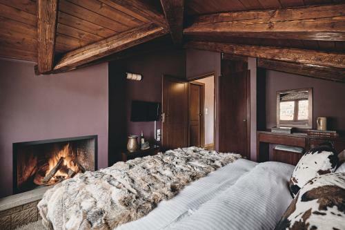 Hostal Nostos Suites By White Hills