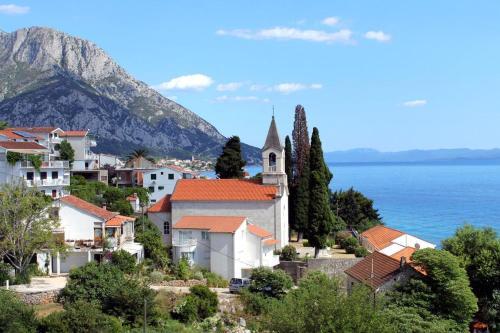 Apartments By The Sea Brist, Makarska - 18097