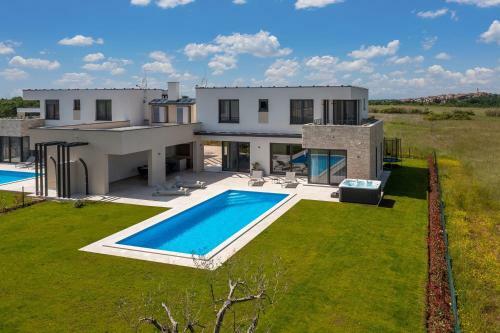 Beautiful Villa Luna
