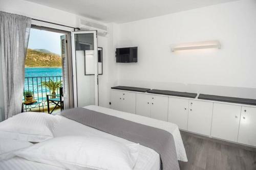 Apartamento A & B Minimal Suite With Sea View In Argostoli