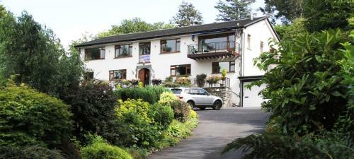 Hostal Lingwood Lodge