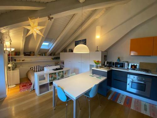 Apartamento Mansarda Del Sole, Nel Cuore Di Aosta