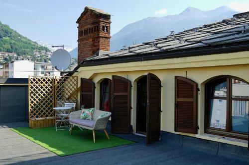 Apartamento Mansarda Del Sole, Nel Cuore Di Aosta