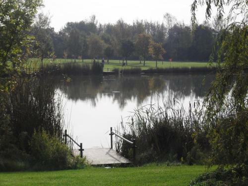 Hotel Calderfields Golf & Country Club