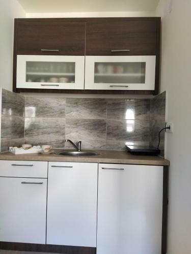 Apartman Lotos