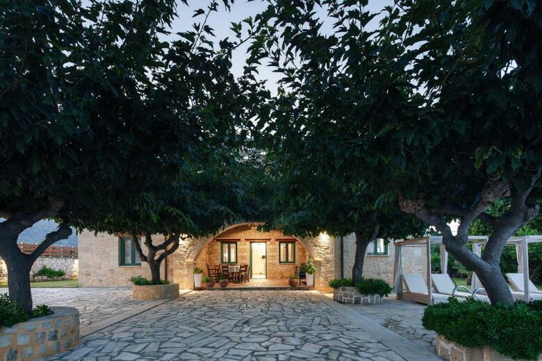 Villa Pinelopi