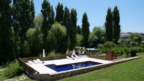Apartamento Casa Jasmim, Quinta Carmo - Alcoba�a/nazar�