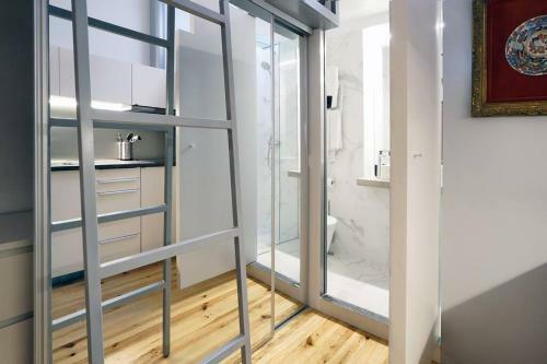 Apartamento Varanda Do Rio, Tradi��o, Conforto E Bom Gosto