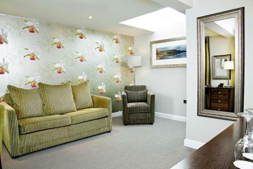 Trout Hotel