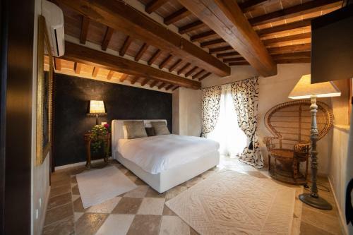 Paola's Villa, Tuscany