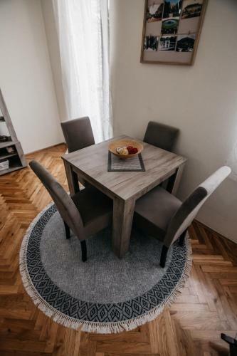 Apartamento Ustanak