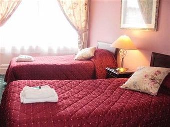 Hostal Manor Park Guest House