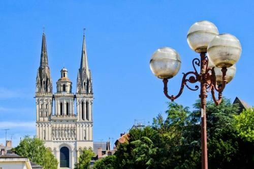 Apartamento Duplex Industriel - Centre Ville Parking Priv� Wifi