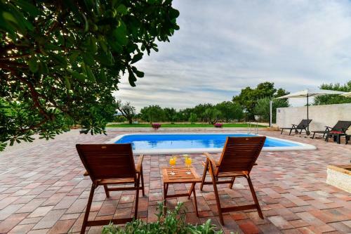 House Gabriela