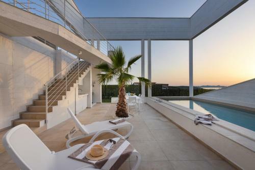 Beautiful Villa Dante Debeljak