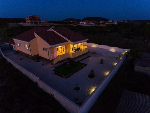 Villa Karmen
