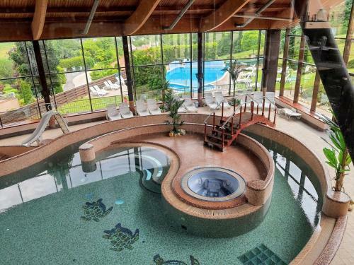 River Lux Apartman 66. Dunaszentmikl�s