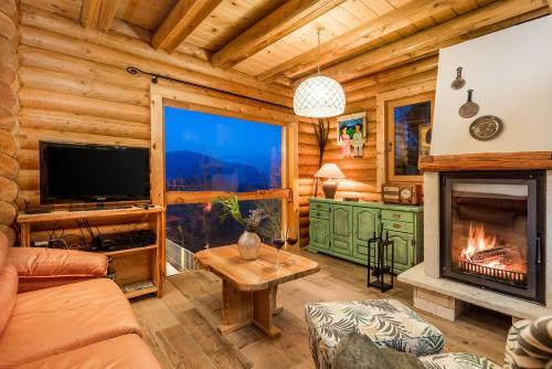Mountain Family Home Nola Ivano