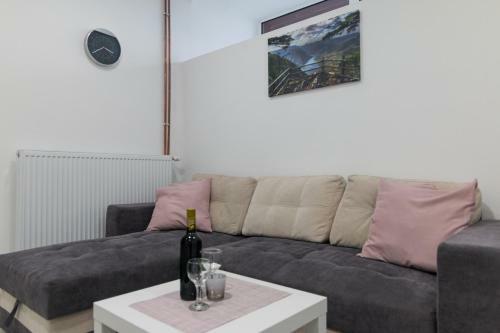 Apartment Bb