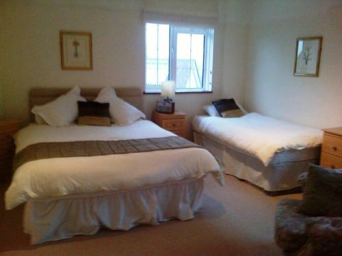 Bed & Breakfast Glebe House