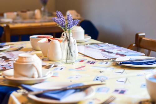 Hostal Eastbourne Reymar