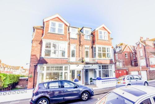 Hostal Eastbourne Reymar