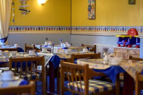 Hostal Eastbourne Reymar