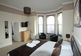 Hostal The Sheldon
