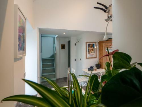 Shore Cottage, Errislannan