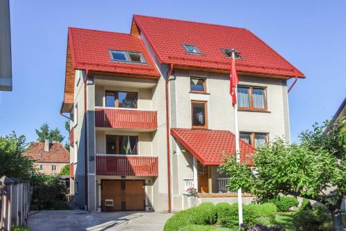 Hostal Forest